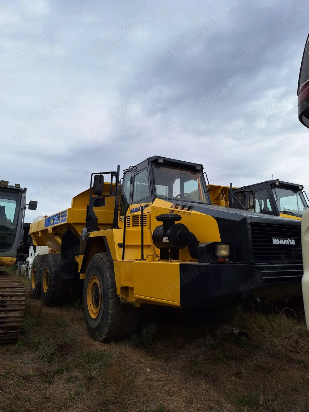 Închiriem Vindem Dumpere Komatsu 