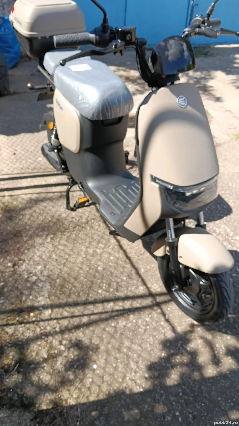 vând, schimb scuter electric.