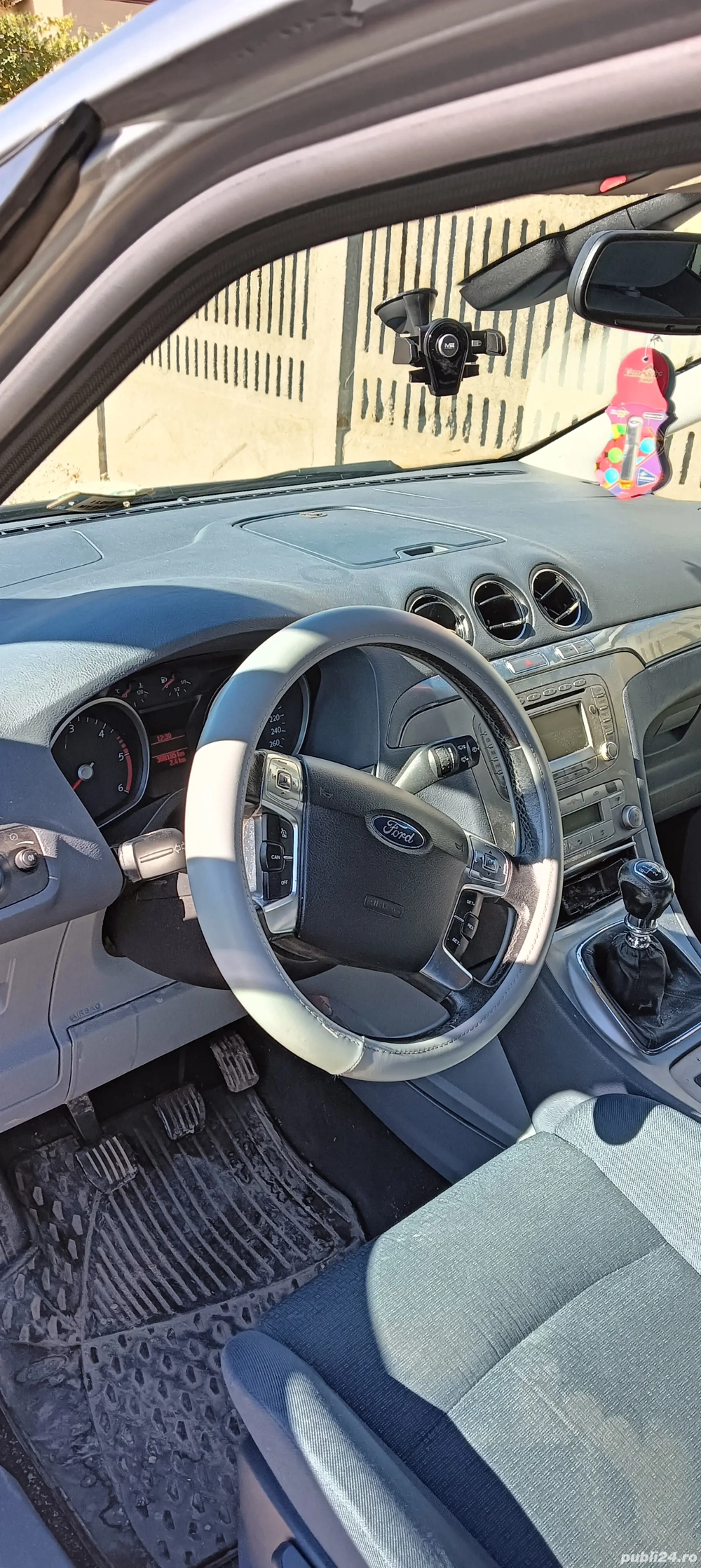 vind sau schimb s max 