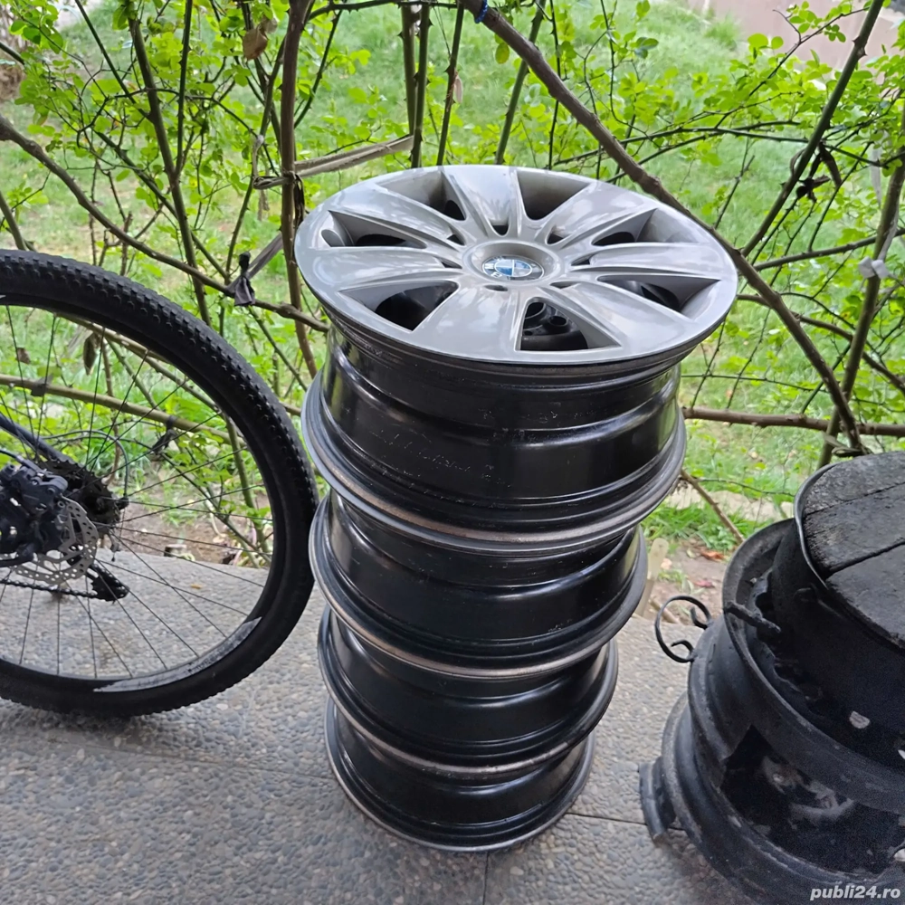 Jante de tablă pentru Bmw.