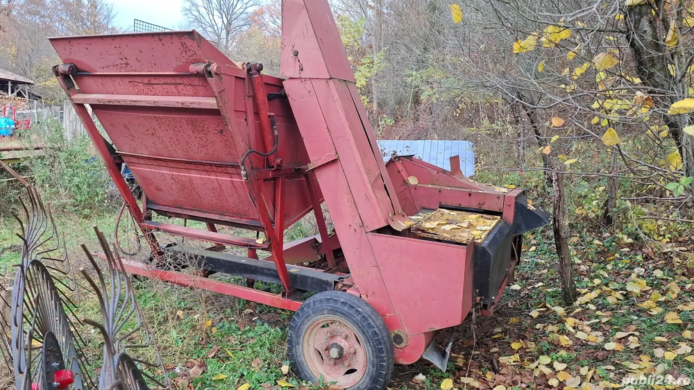 vand culegatoare, presa baloti, moara si samanatoare.