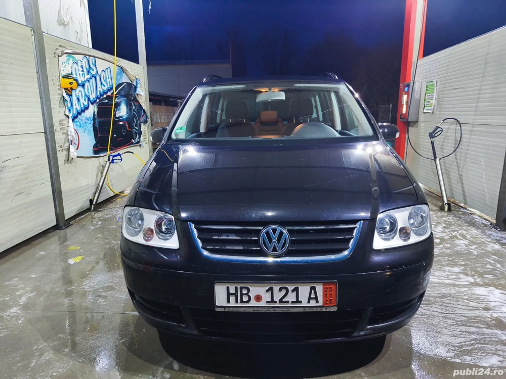 Se vând 2 mașini  VW Touran 1.9 TDI 6 Trepte 2006 + Opel Astra G 2001  1.6