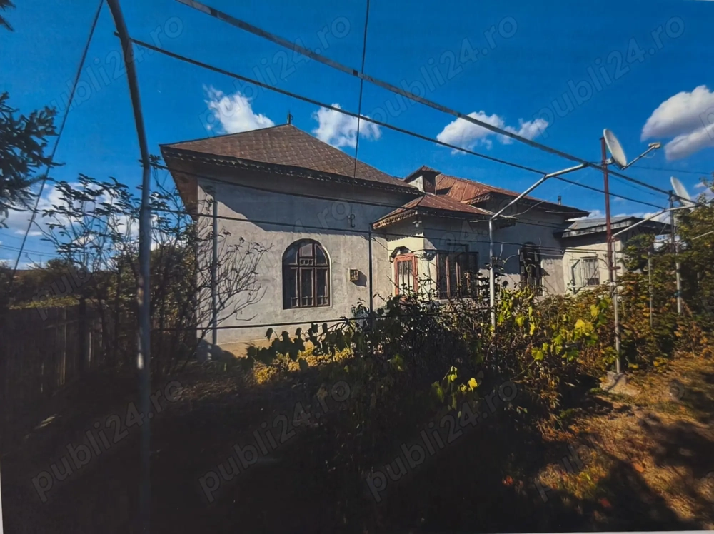 Proprietar ofer spre vânzare 