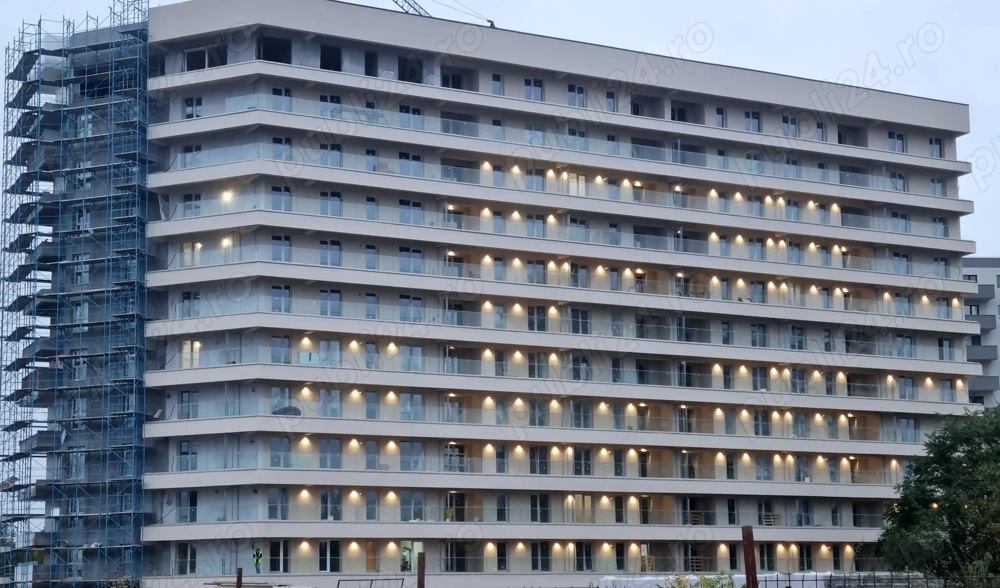 Apartament 3 camere,2 bai,confort 1,centrala proprie,zona Bd. Uverturii-Lidl,comision 0%,TVA inclus!