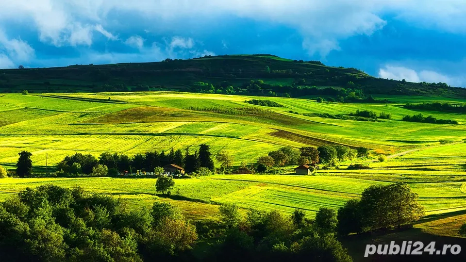 Super Ocazie Teren intravilan +Extravilan  Super priveliște Natura Liniște 