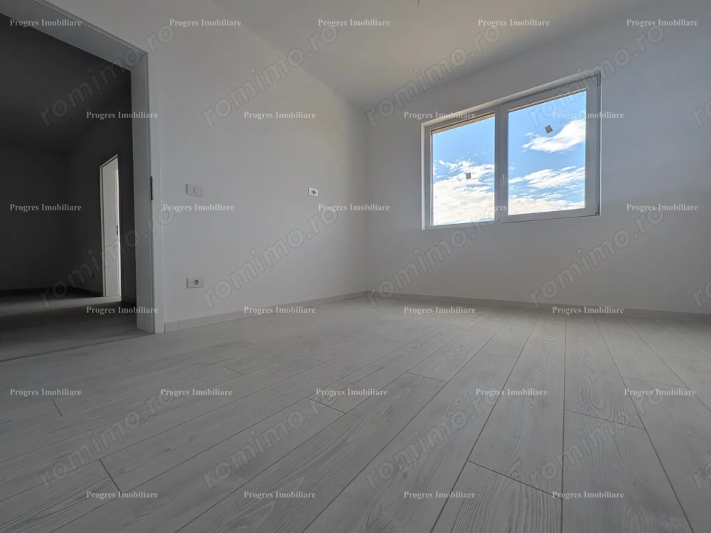 Apartament 3 camere + debara + dressing - Giroc - 86.000 Euro - parcare inclusa