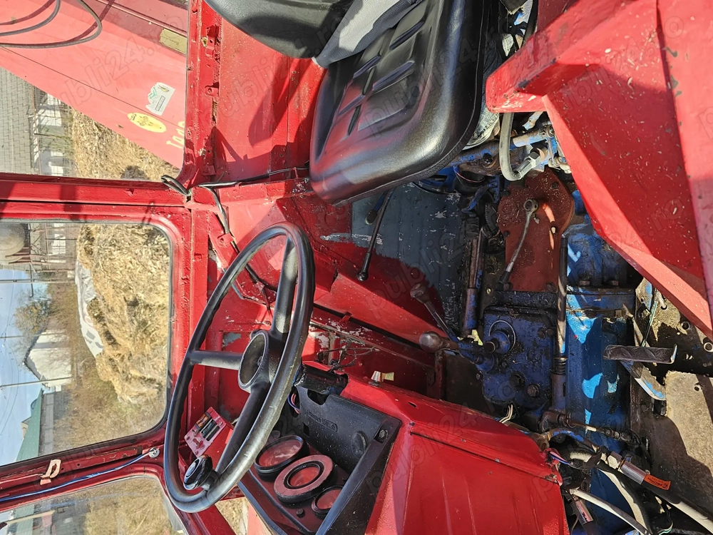 Vand tractor Universal DT55 cp cu tracțiune fata 