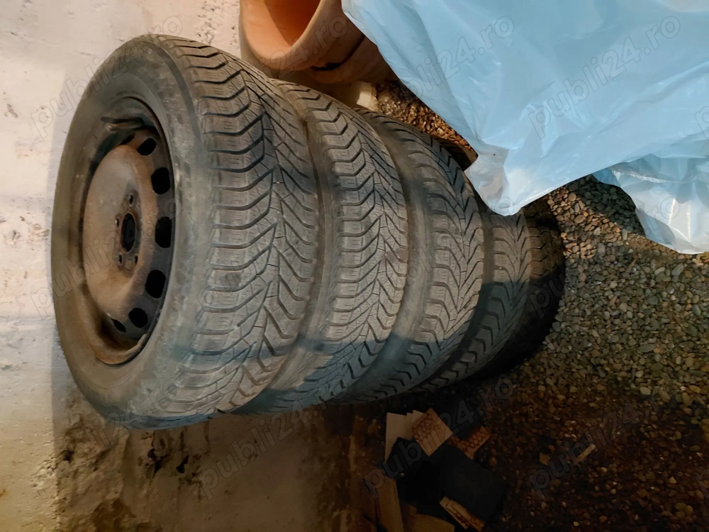 Anvelope iarna cu jante Yokohama 195/65/R15