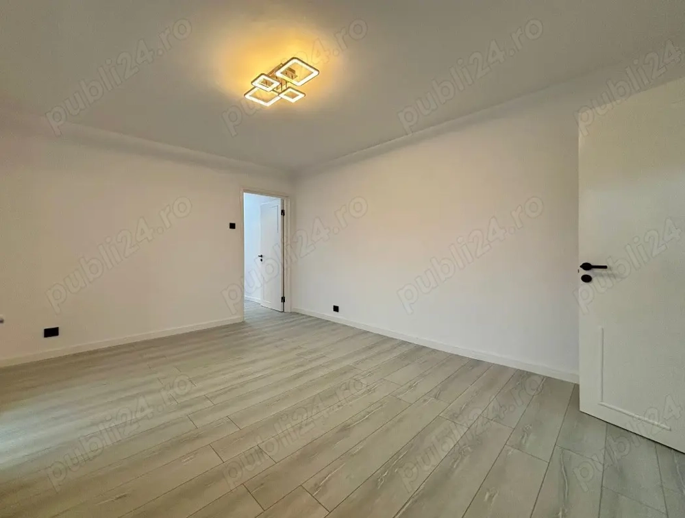 3 camere 67mp Renovate Total la PRET de 2 camere ZONĂ SUPERBA