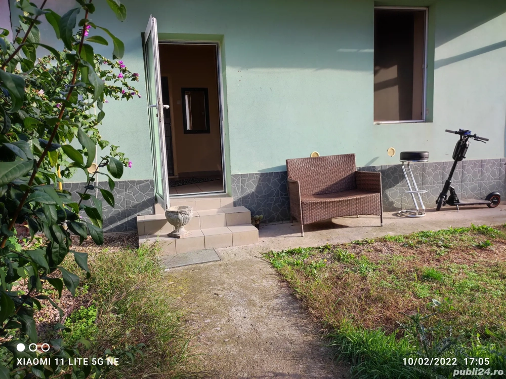 Casa la curte in Arad Centru-Intim