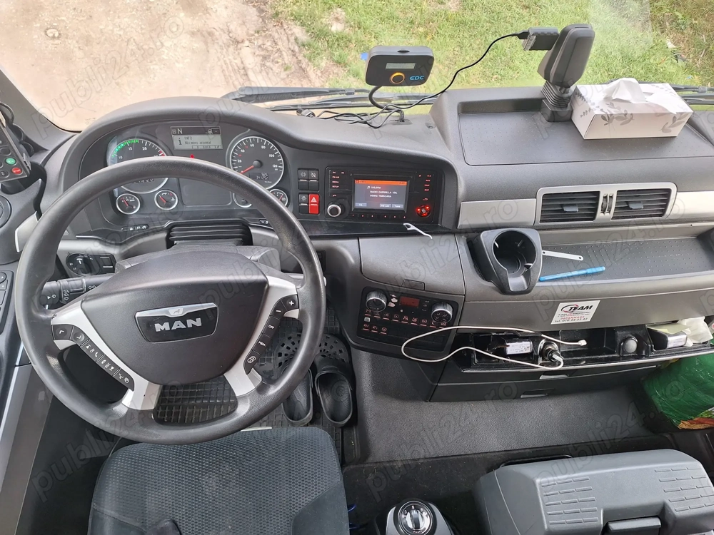 Vand cap tractor MAN + remorca Krone