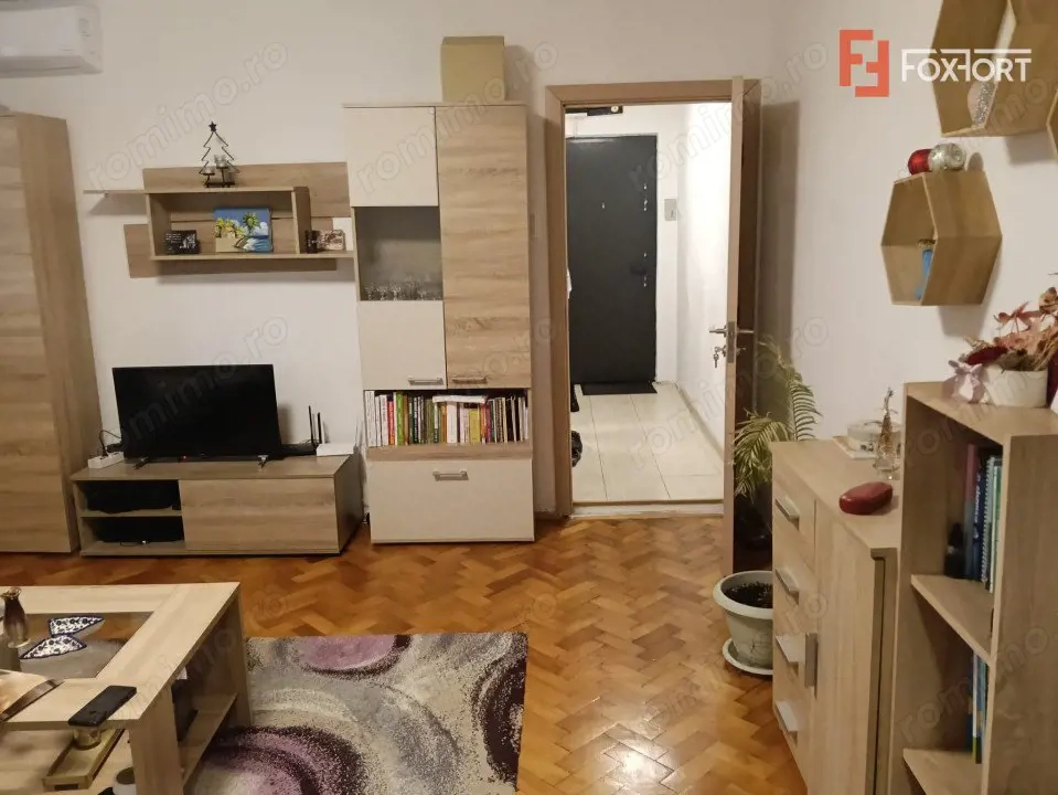 Apartament cu 2 camere + balcon de inchiriat, zona Girocului