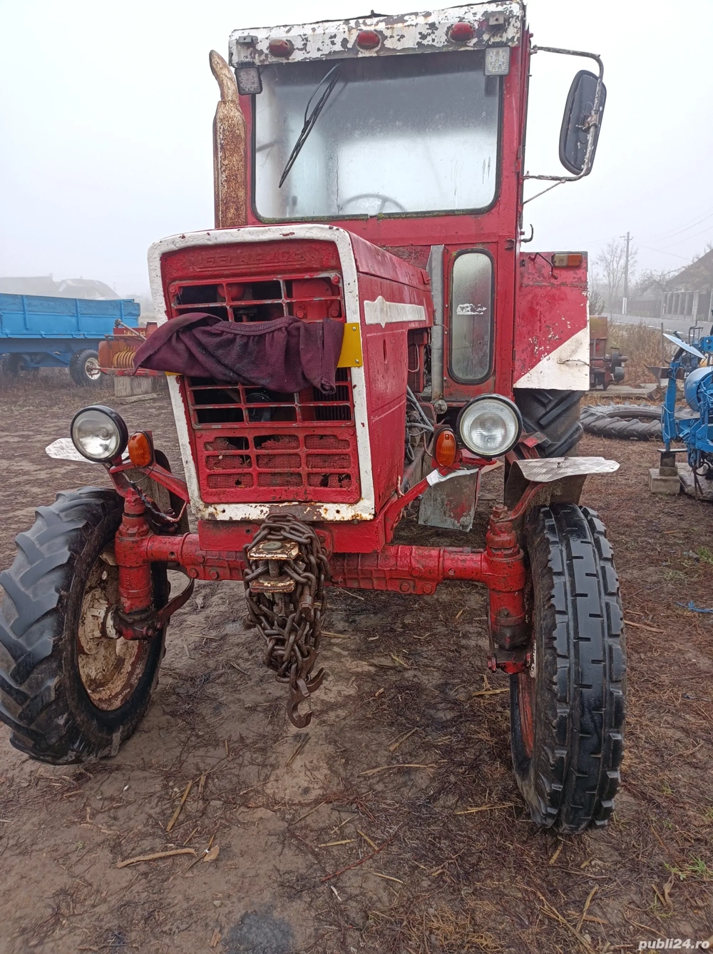 Tractor Belarus 