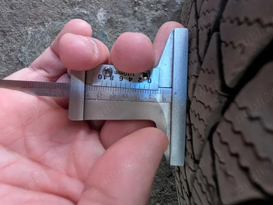 Set 4 anvelope Bridgestone Blizzark LM005 205/60/R16