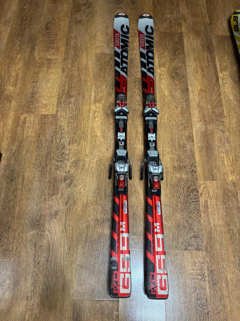 De vinzare ski atomic 170 cm