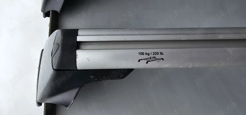 Vând bare transversale dedicate Mercedes 