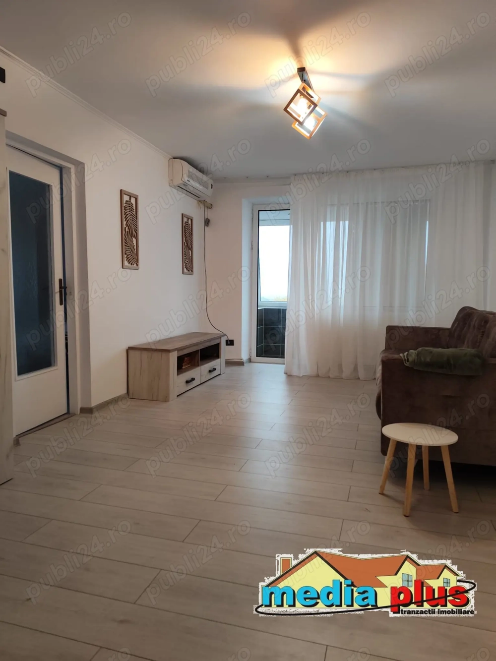  De închiriat   Apartament 2 camere, Ultracentral