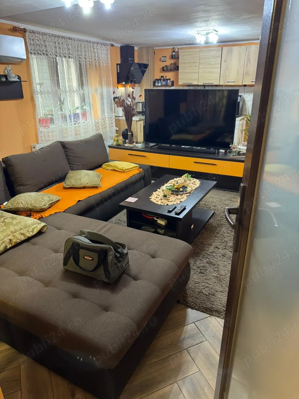 Apartament decomandat -parter - Zona olimpia