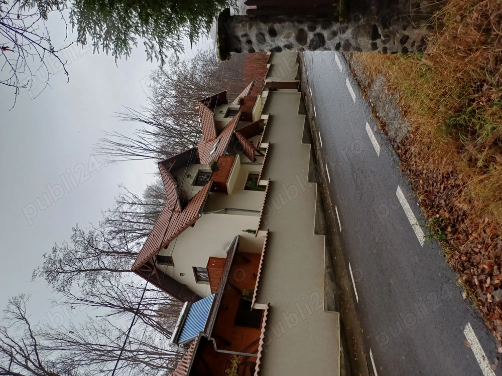 Casa Hof închiriază.