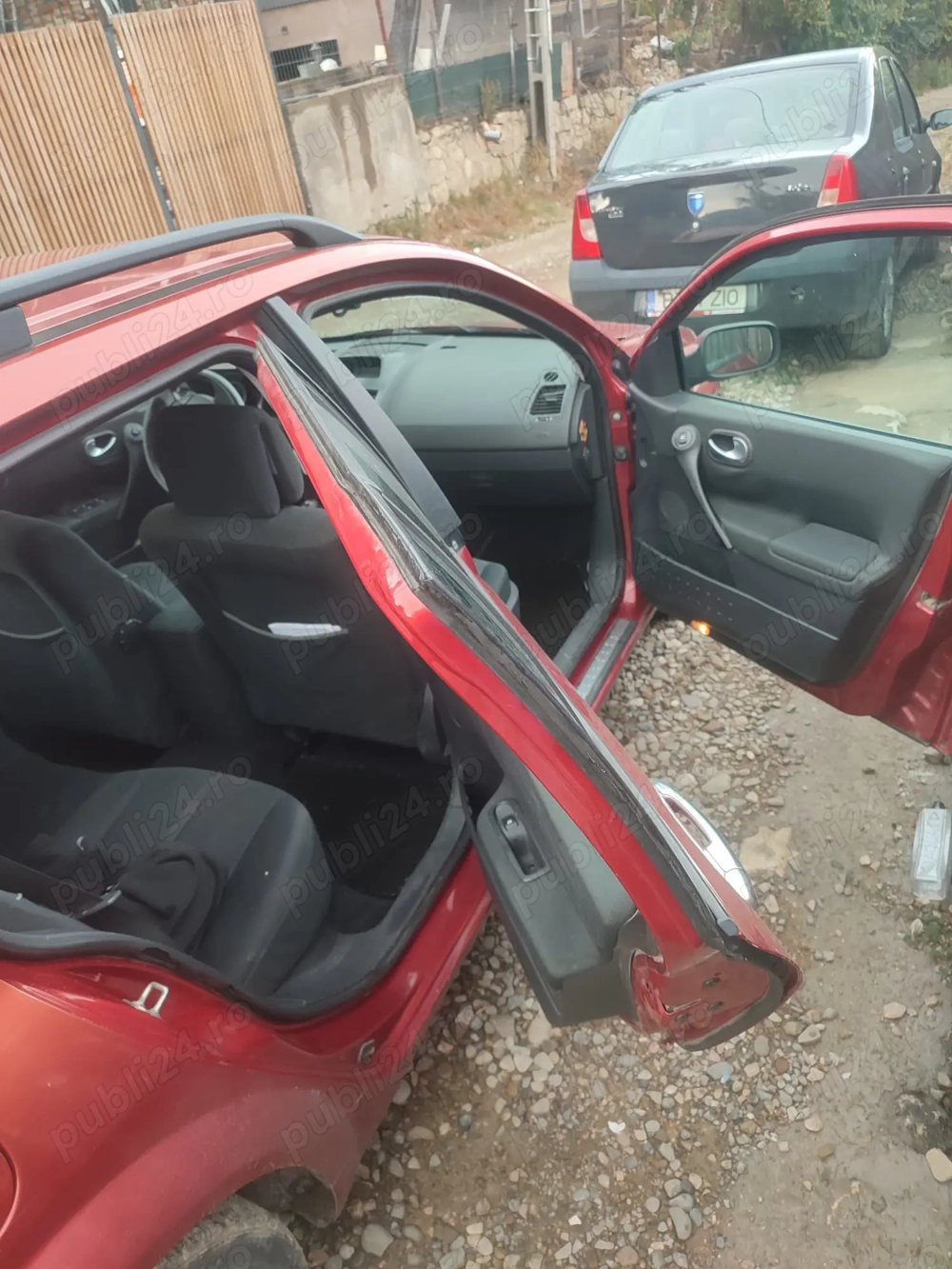 Se vinde renault megane 2.1,6 