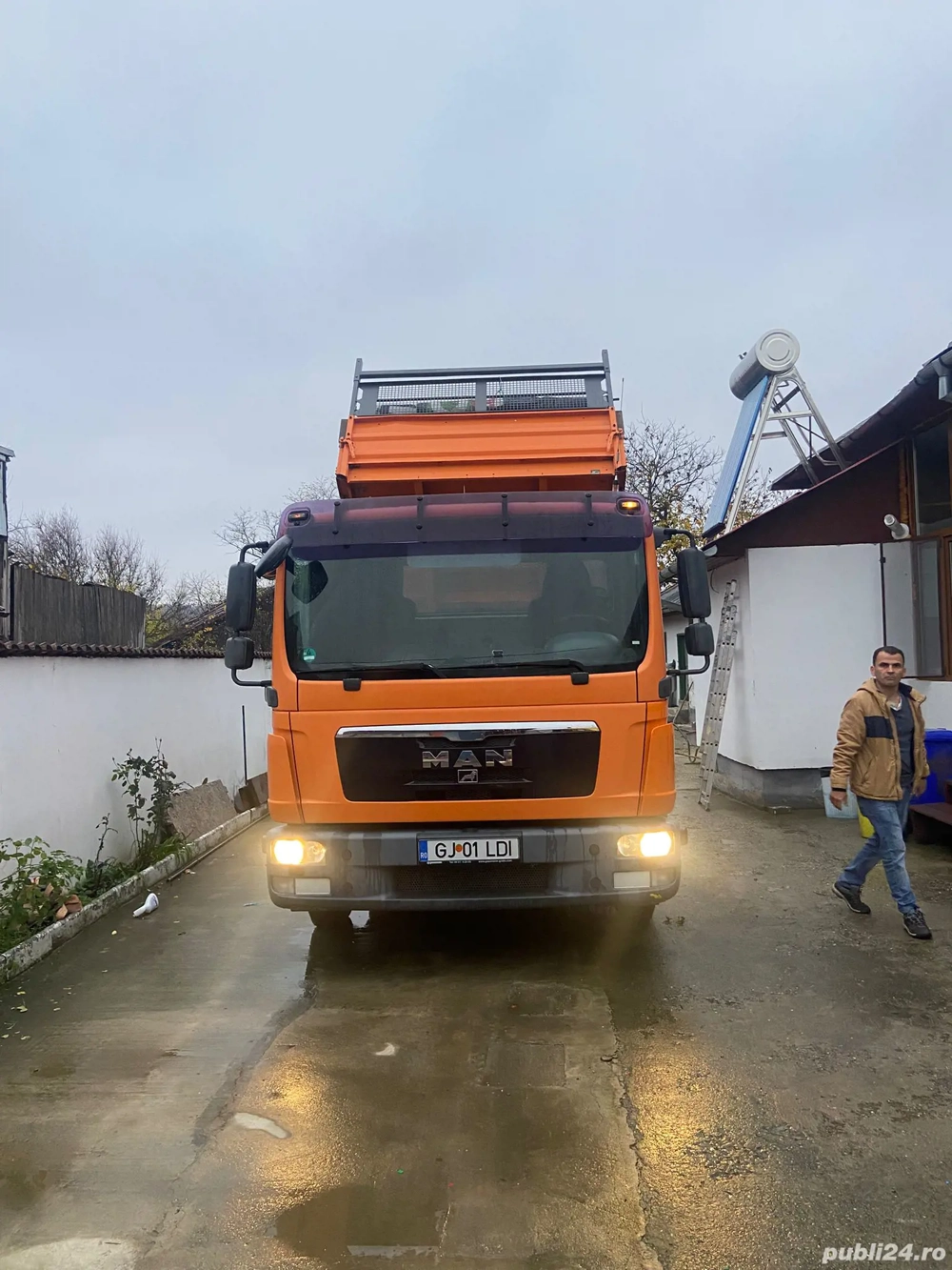 Vand Man 7,5t TGL 8.250 baculabila de fabrica Meiller kipper originala, merge foarte,