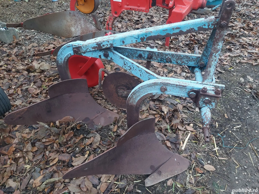 plug cu 2 trupițe sarbesc 