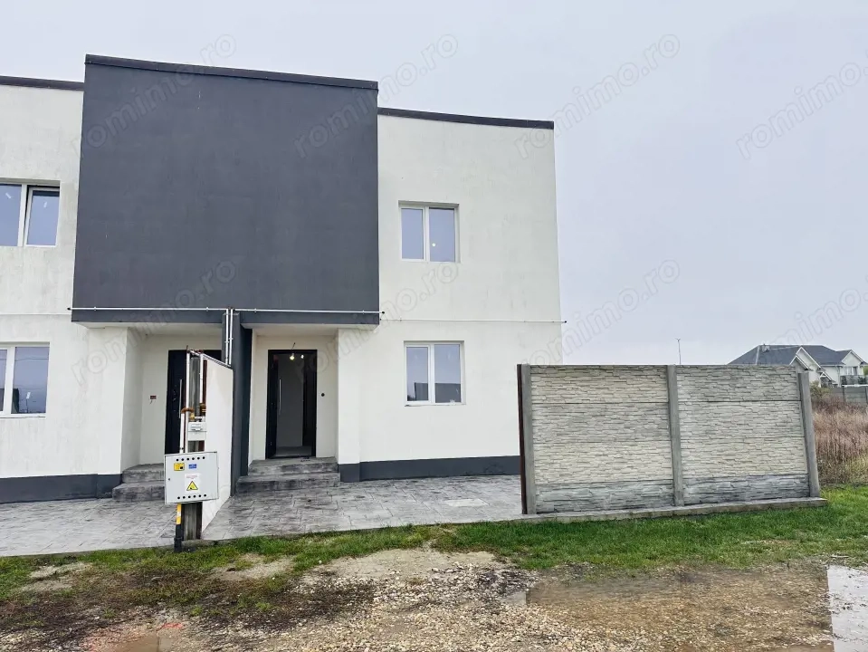 Duplex superb, 141 mp construiti, 295 mp teren, Domnesti