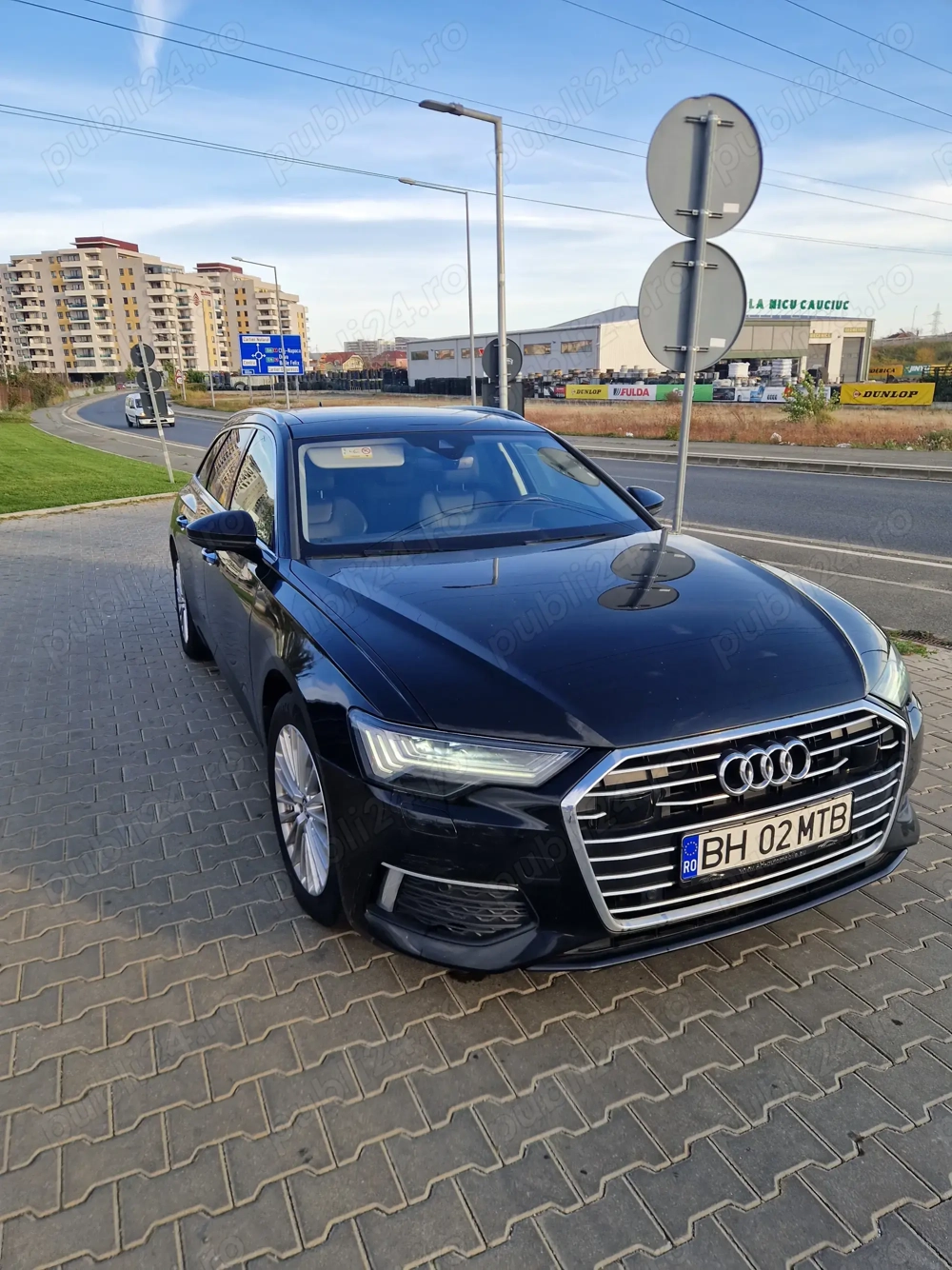 Vând Audi A6 204cp Matrix