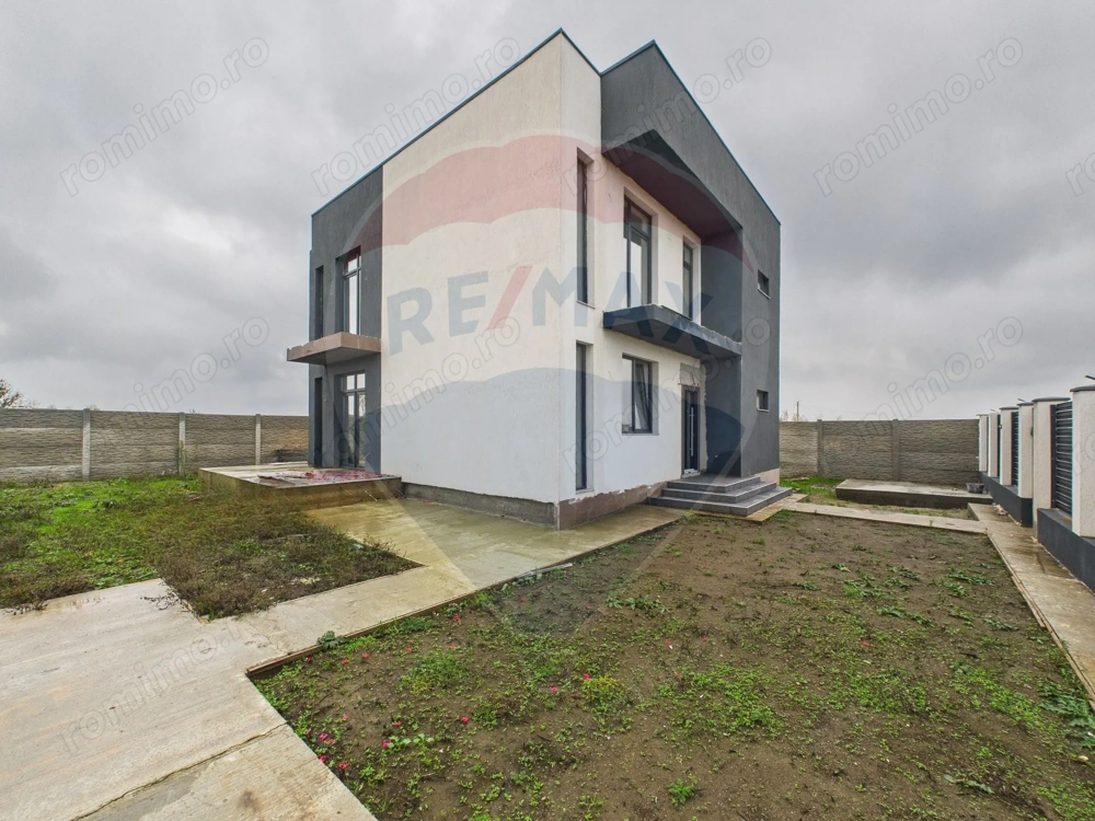Casa moderna cu 4 camere de vanzare - Zona Ganeasa - Moara Domnesca