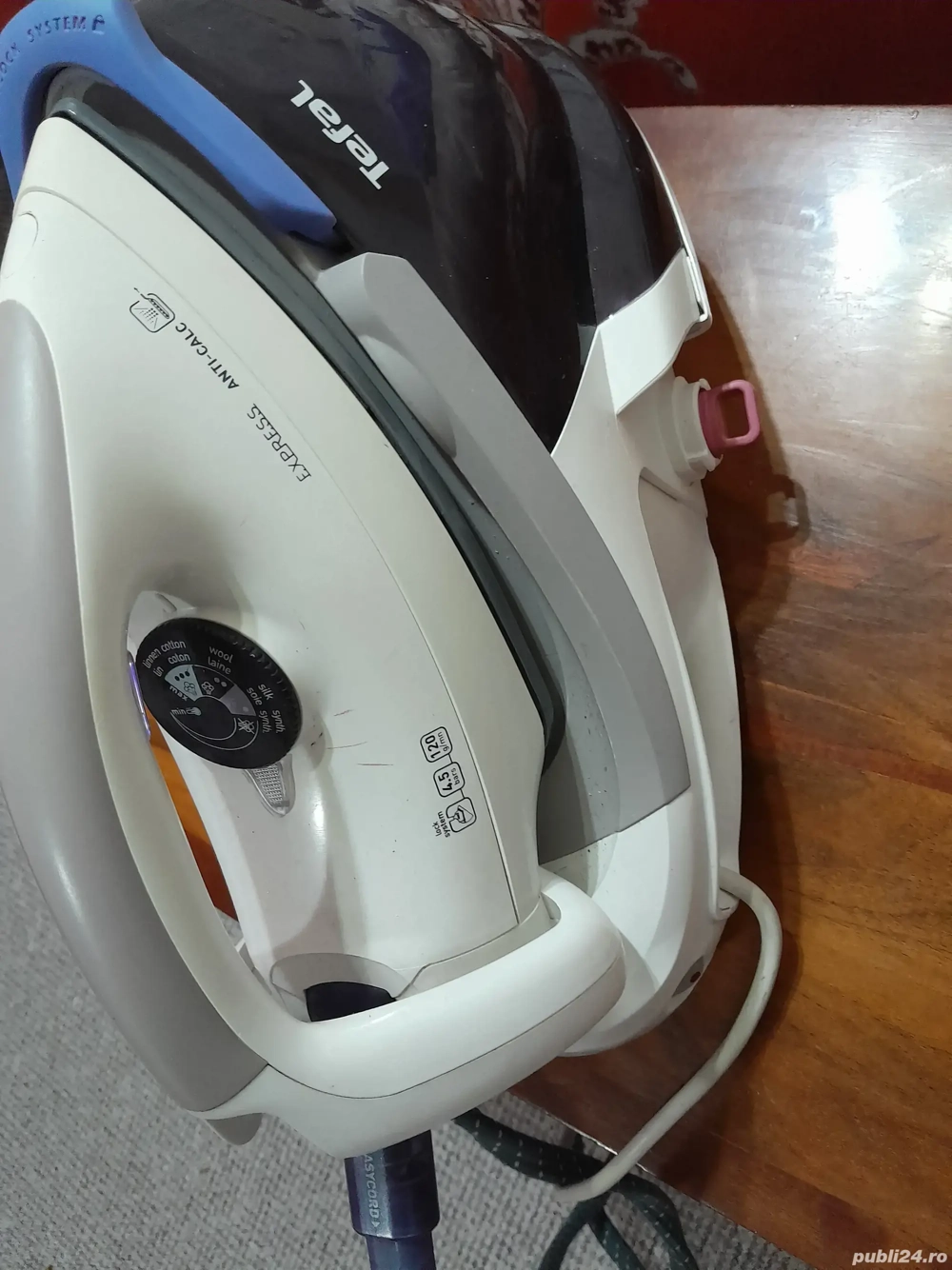 vand stație de călcat 