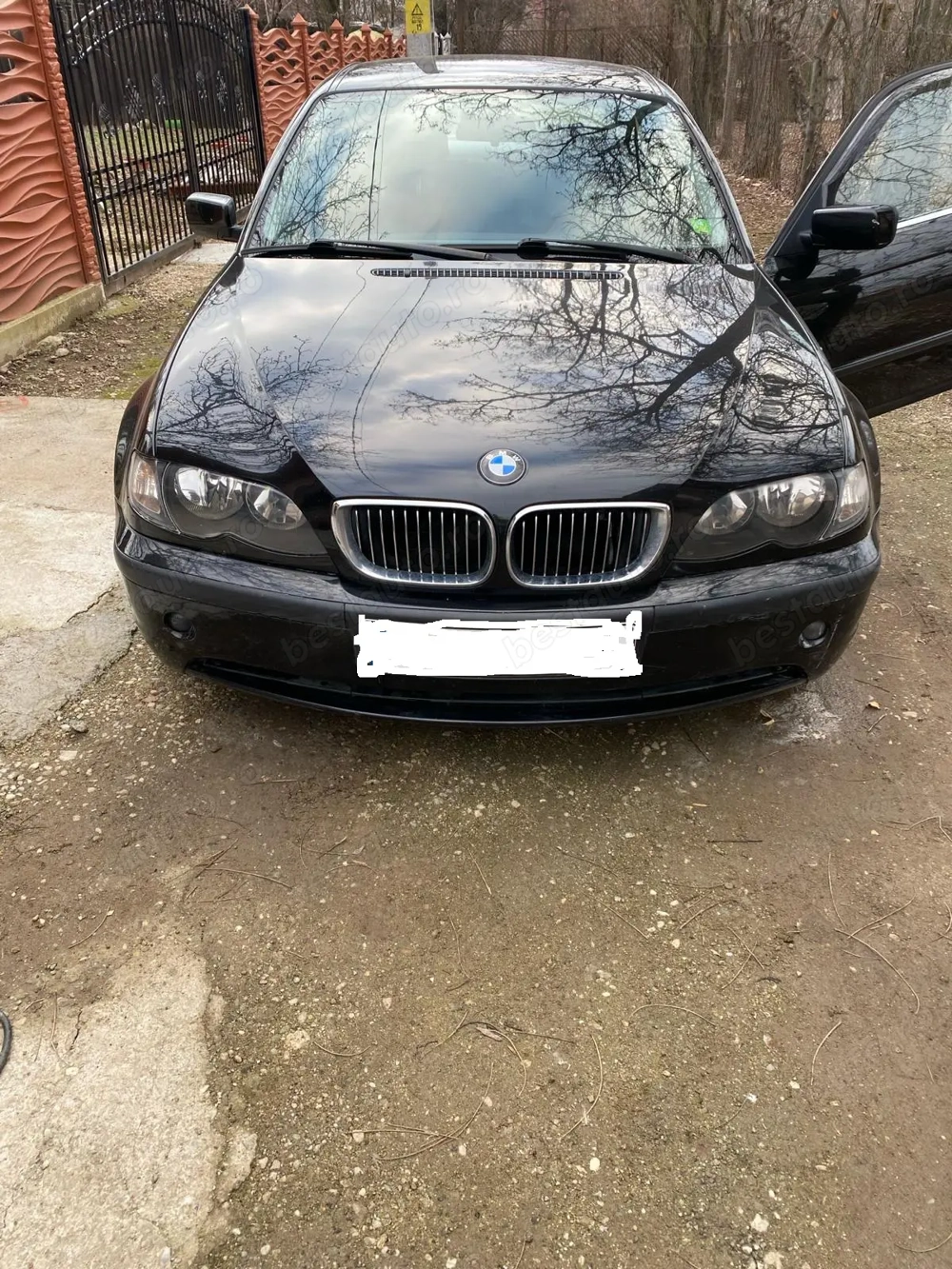 dezmembrez bmw e 46 330d