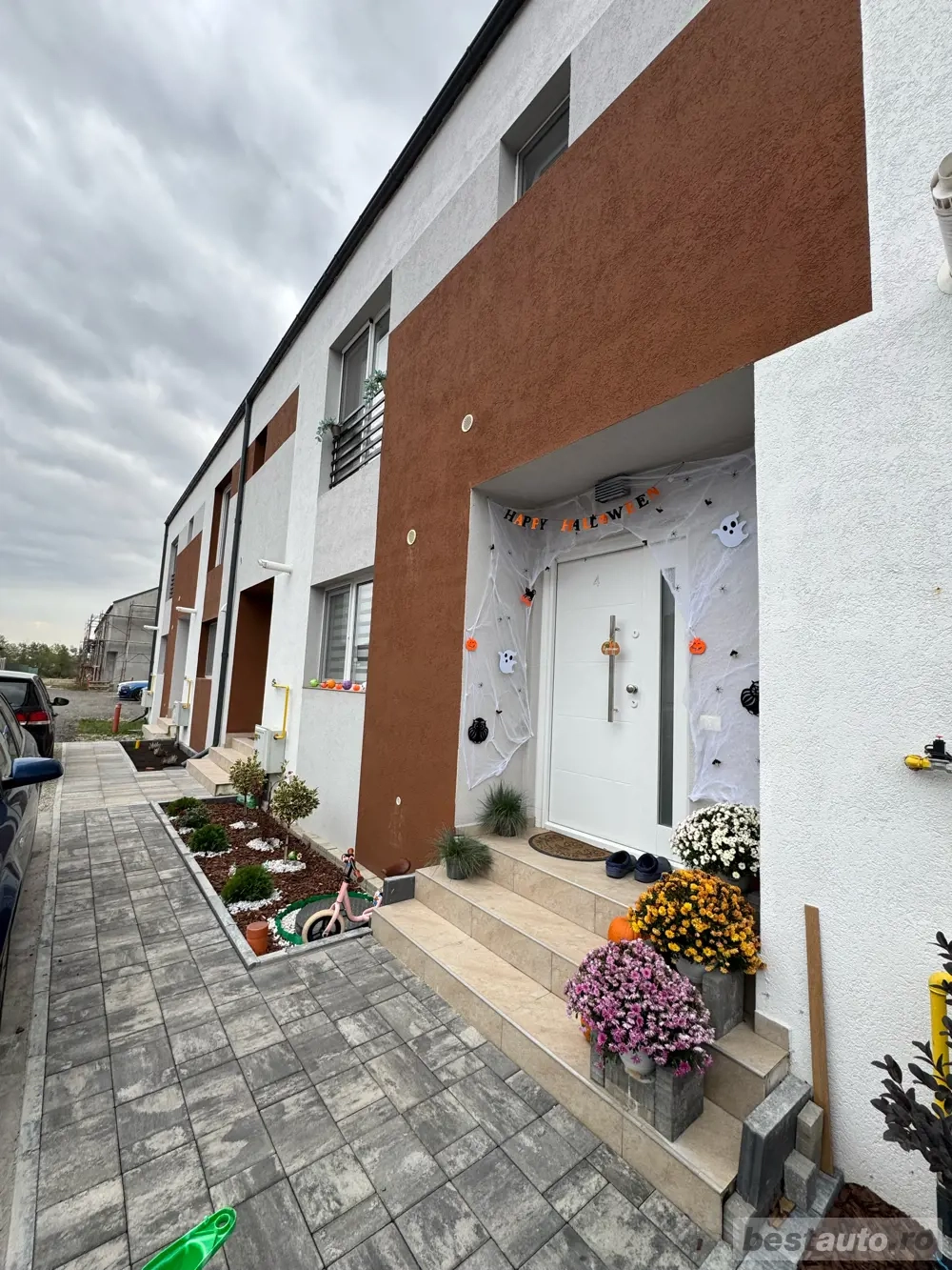 Casa noua str Panduri 211