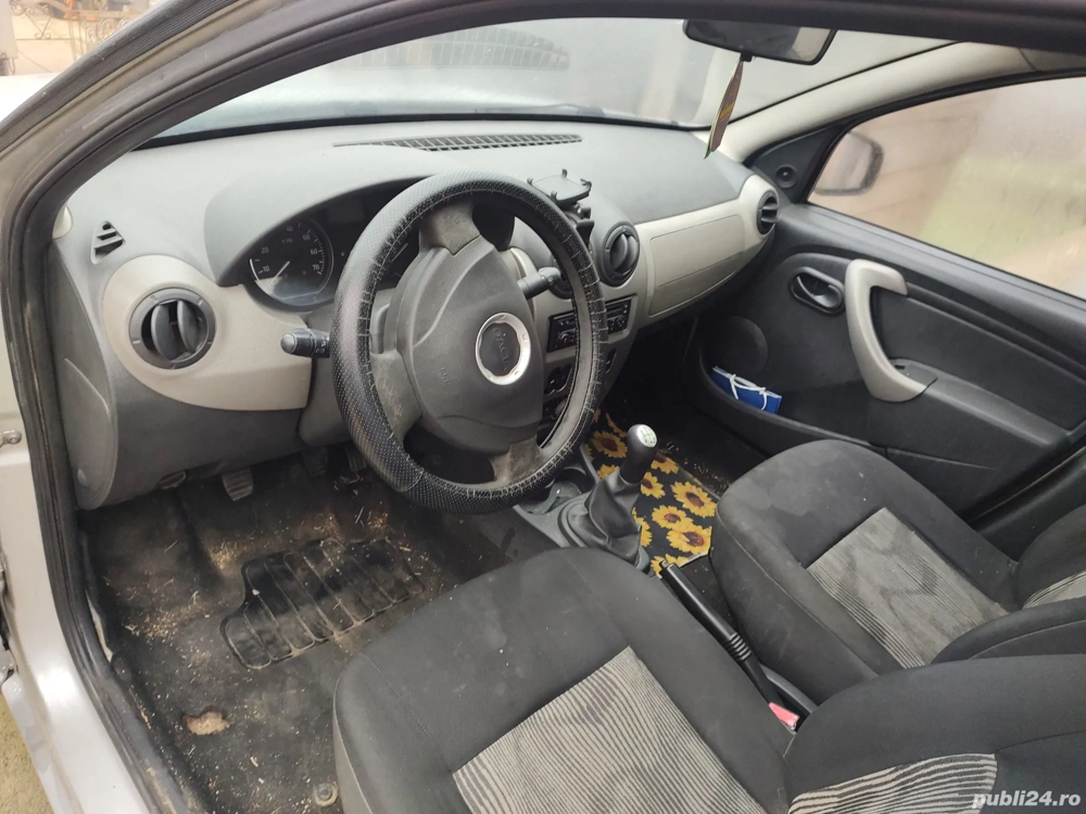Dacia Sandero dezmembrez 