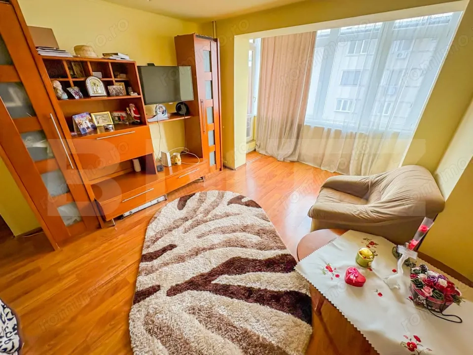 Apartament cu 4 camere, 80mp, Gojdu