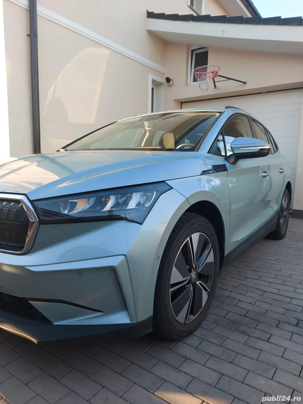 Skoda Enyak iv60 Electric