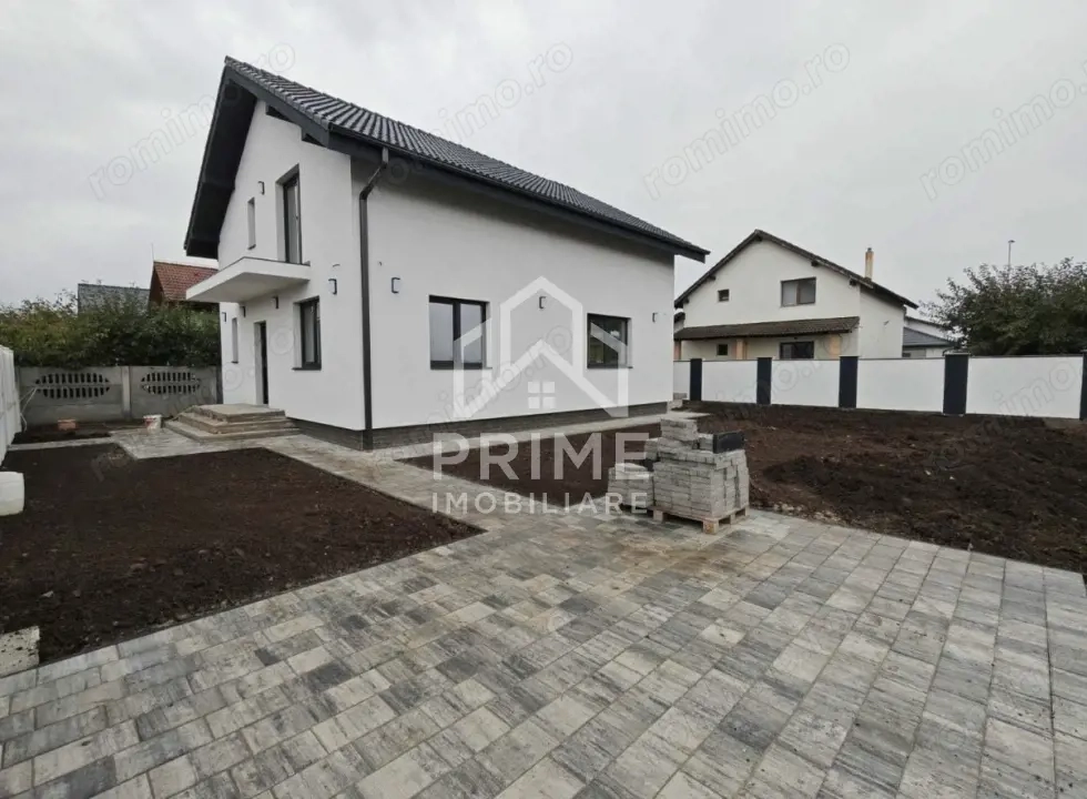 Casă de vânzare P+M | 4 CAMERE | 2 bai | 160 MP UTILI | ZONA ORIZONT