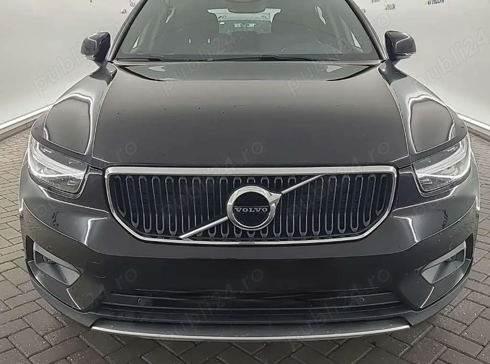 Volvo XC40 T3 Momentum Pro - Benzina - Automatic - TEST DRIVE POSIBIL