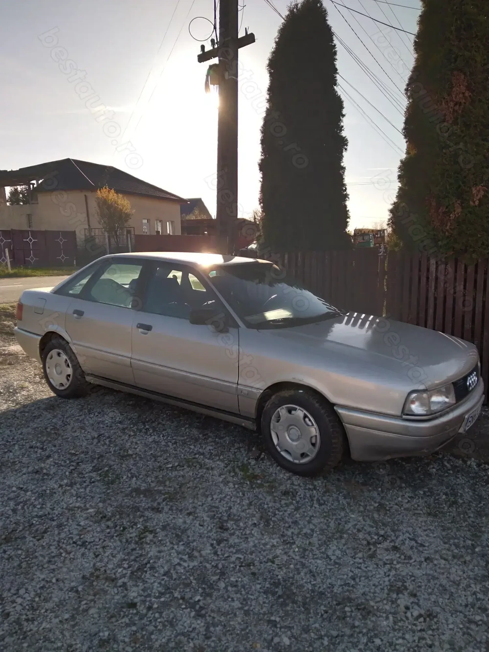 Vand audi 80 acte la zi