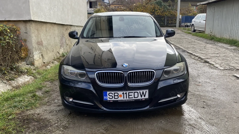 BMW e90 318i (143cp) 2011