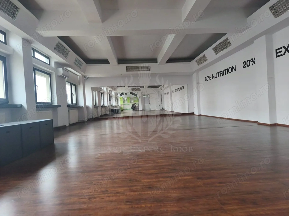 SPATIU BIROURI//DIVERSE ACTIVITATI//ULTRACENTRAL