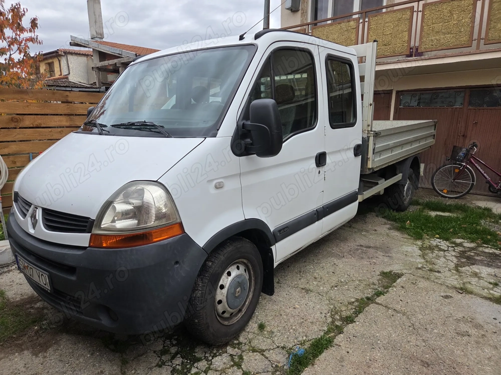 Renault Master double cab