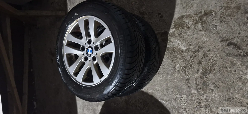 Jante cu cauciucuri de iarna 205/60 r16