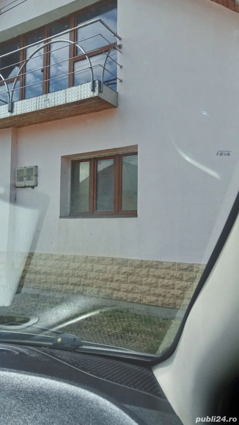 vând casa in Hârseni,Brașov 