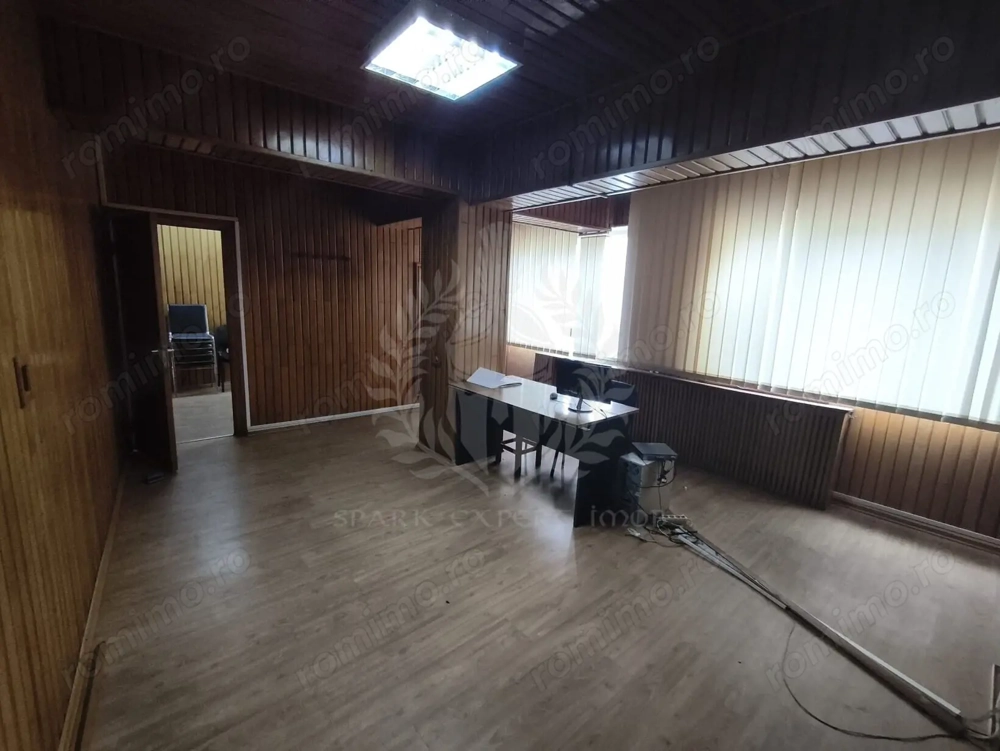 CLADIRE BIROURI\\ULTRACENTRAL