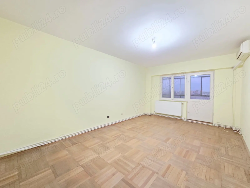 Apartament ultracentral spatios decomandat pozitionare bilaterala