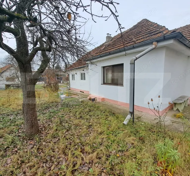 Casa de vanzare, 100 mp + teren de 630 mp, potential excelent, Brasov
