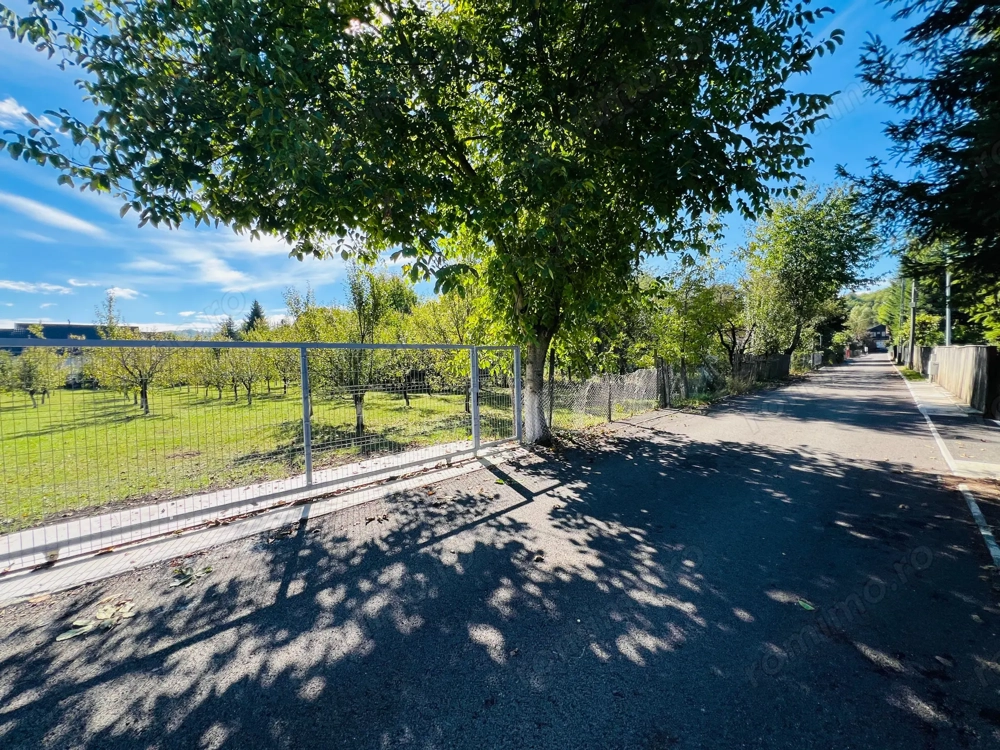 Teren Breaza central plat 840m2 75 000  