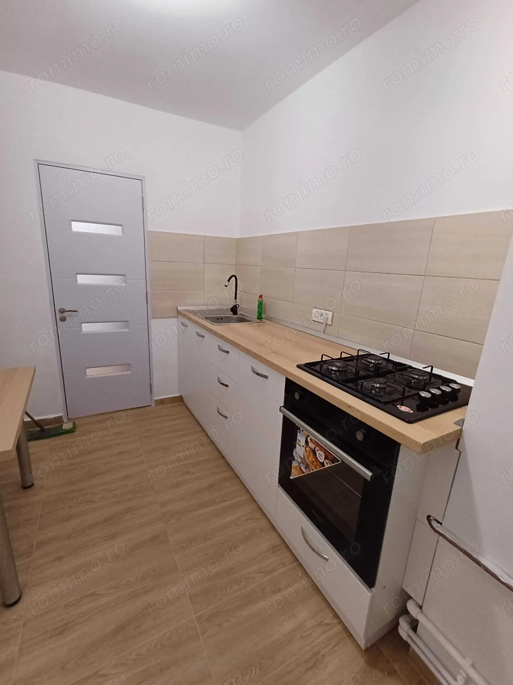 Apartament  2 cam, Micro 16,et 4,renovat toatal