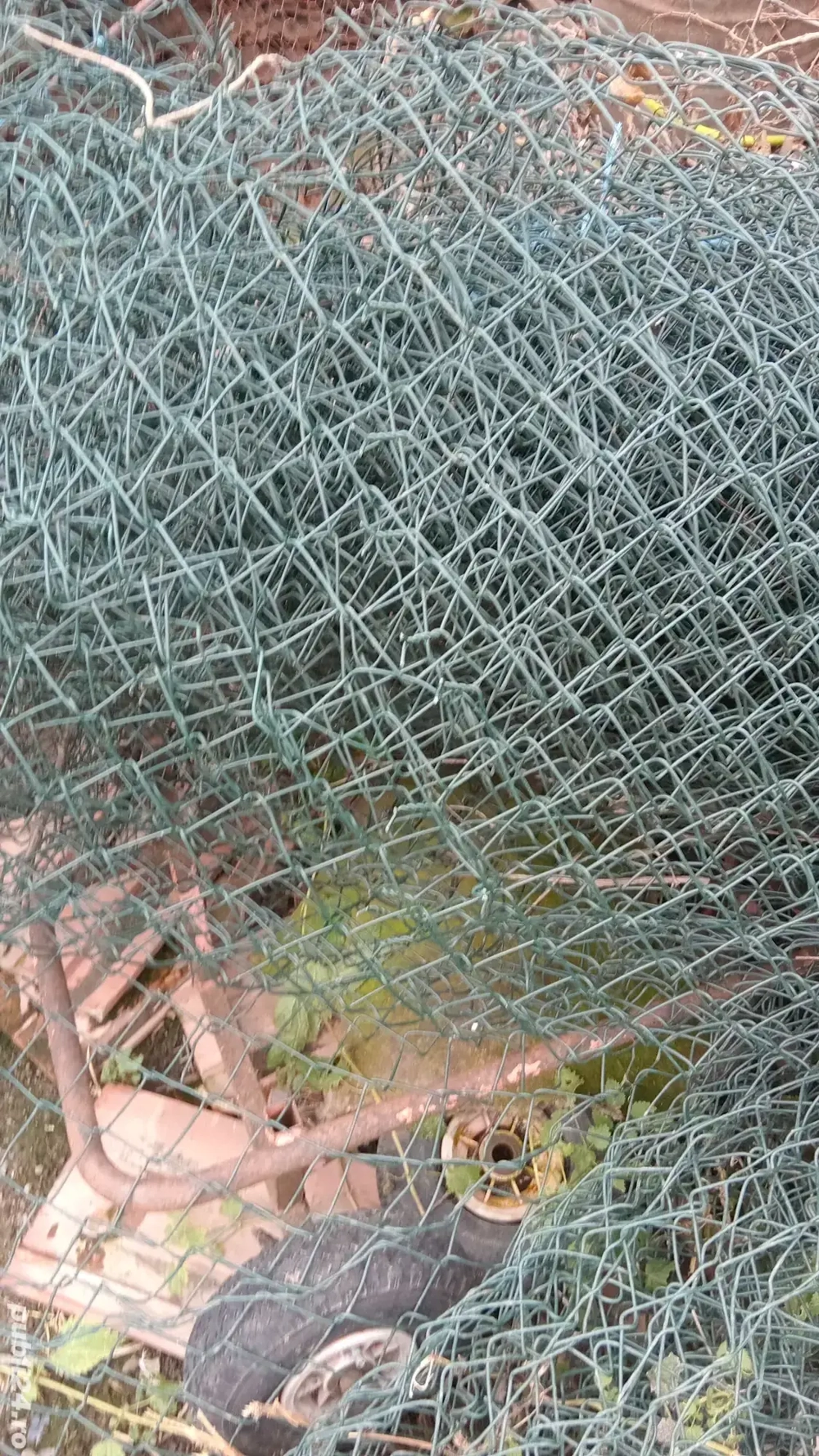 Vănd sărmă plătită preț foarte bun