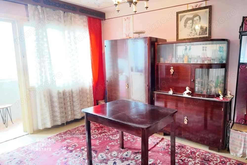 Apartament 3 camere, zona Vlaicu - Lebăda